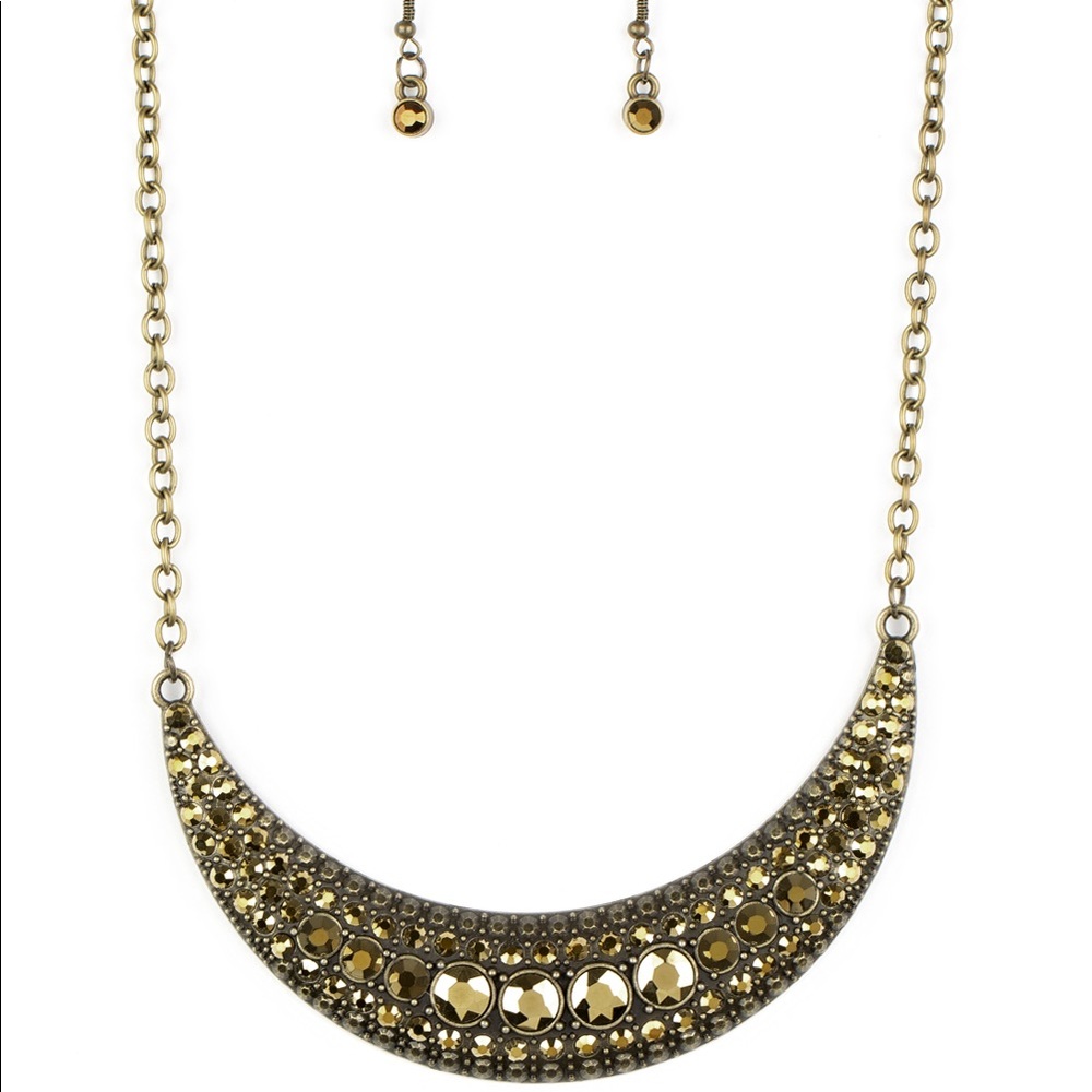 Stunning brass necklace